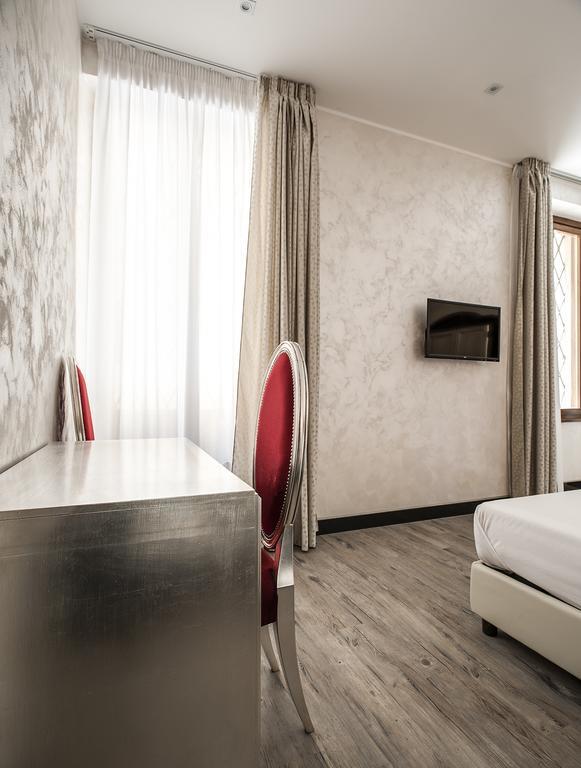 Arena Easy Suites Guesthouse Verona Eksteriør bilde